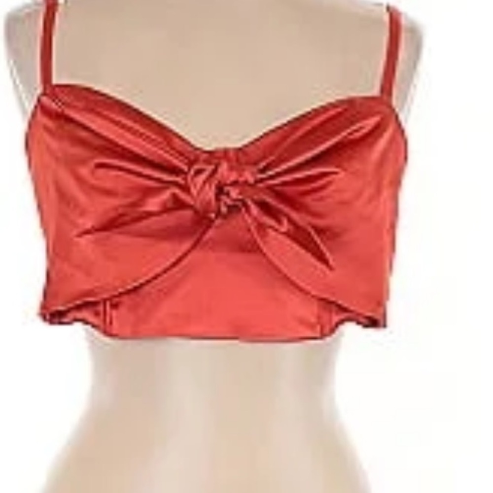 Sammy‎ B Crop Top